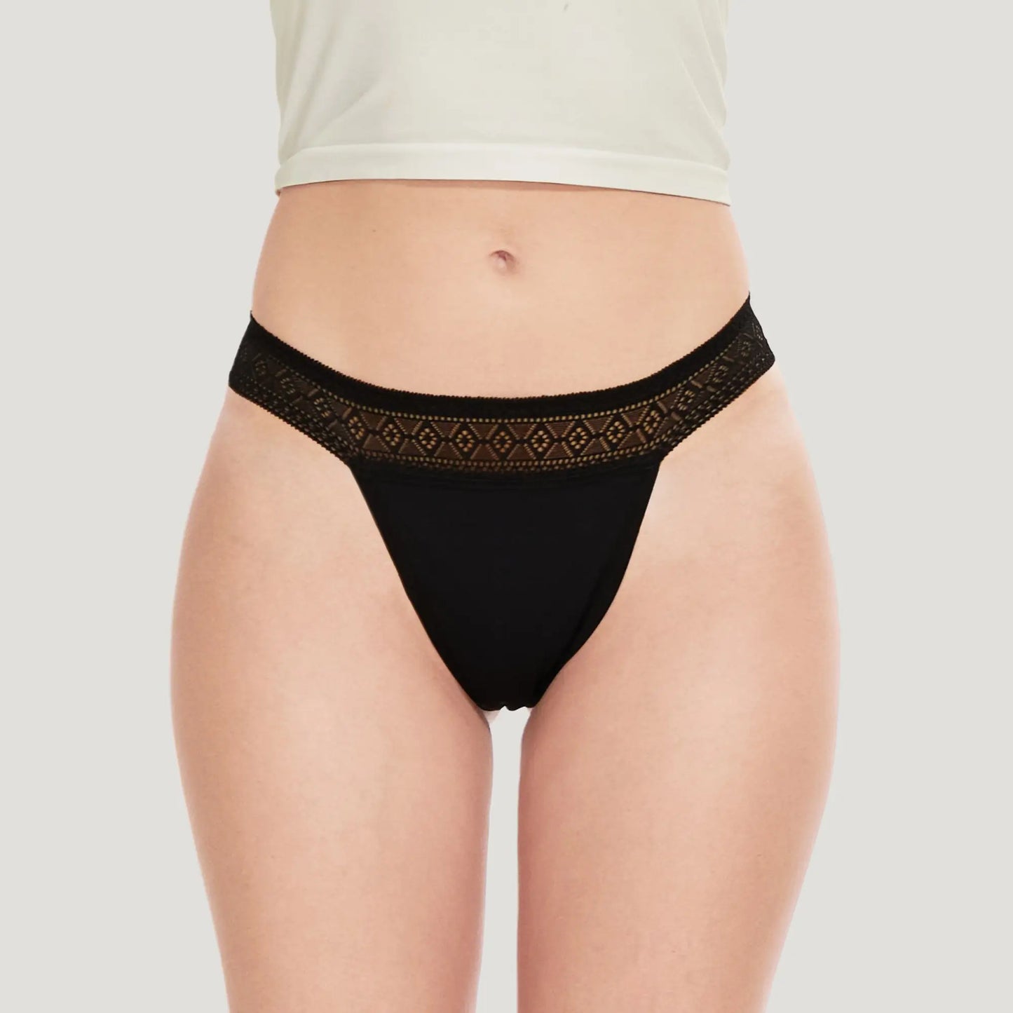 schwarzer Inkontinenz-String für Damen mit Spitze, Vorderansicht