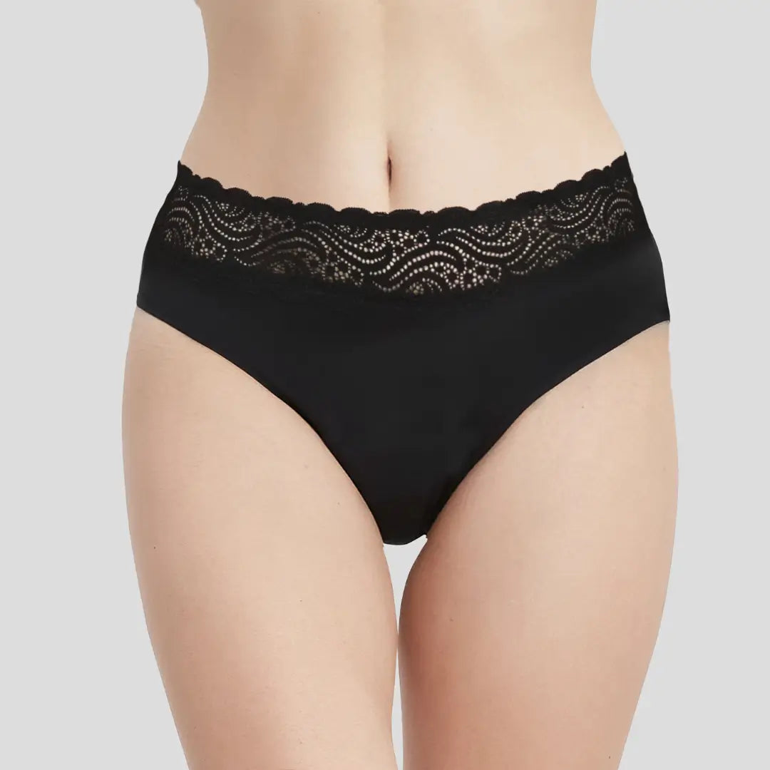 schwarzer hochgeschnittener Inkontinenz-Slip mit Spitze für Damen, Vorderansicht