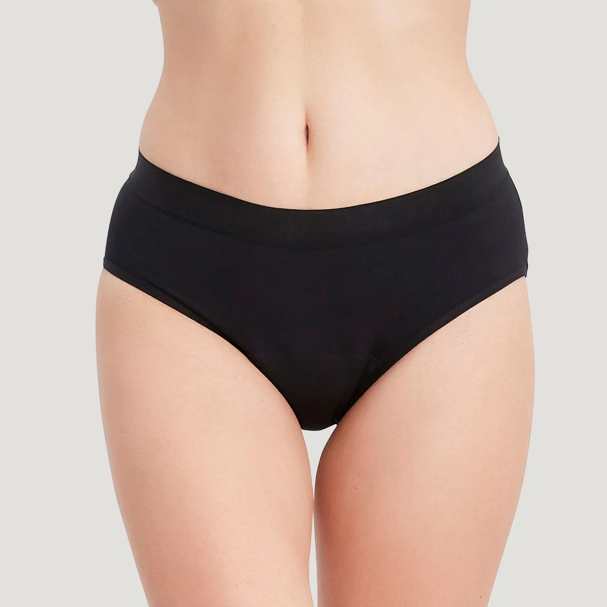Schwarzer Inkontinenz-Slip für Damen, Vorderansicht.