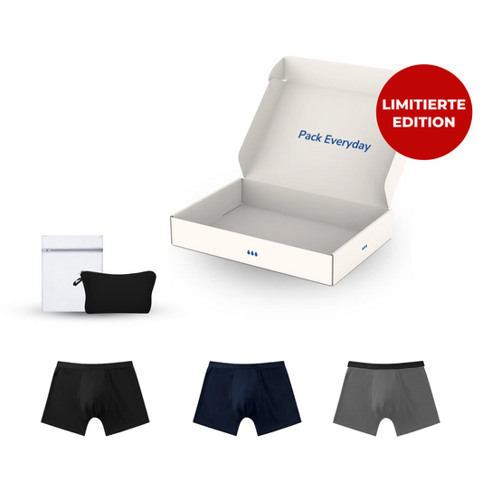 Packung mit drei Herren-Inkontinenz-Boxershorts in Schwarz, Blau und Grau.